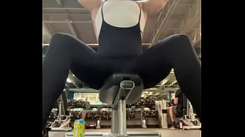 Black muscle mommy bitch