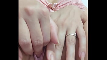 Exibida adora se mostrar para punheteiros