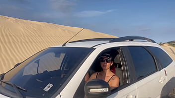 Um Dia A Casa Cai Fomos Flagrados Transando Em Uma Estrada Deserta thumbnail