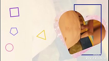 Sexo casero rompiendole sus licras