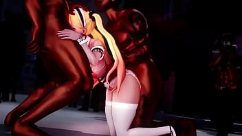 Marin se pone cachonda en plena calle con su atrevido cosplay