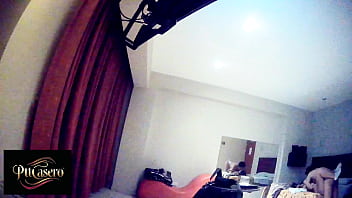 ¡alguien nos está mirando y escuchando grabamos esto en nuestro hotel parte 3 flash flash flash