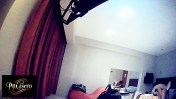 ¡alguien nos está mirando y escuchando grabamos esto en nuestro hotel parte 3 flash flash flash