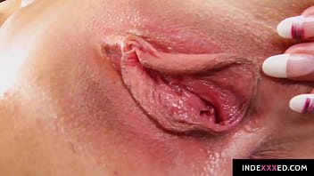 Tamia hottie in a solo masturbation scene