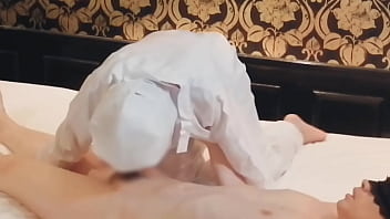 半導体製造工場勤務の巨乳人妻検査員の彼女が僕のペニスを手コキ、フェラチオして精液を搾り取る。home made amateur 個人撮影 kawasaki jk