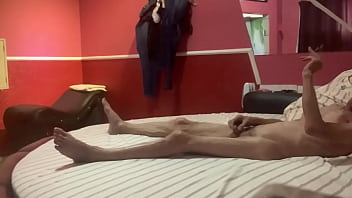 Me preparando para uma tarde com minha gata