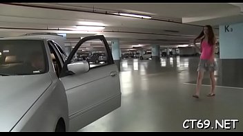 The erected and thick pecker makes snatch start squelching