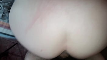 Cogiendo a mi hermanastra en doggy style super duro y calientes los argentinos