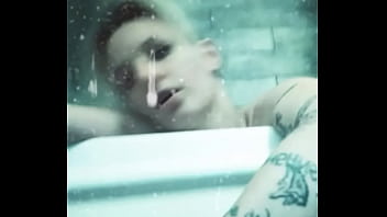 Jolene’s bath is her second home