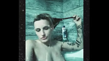 Jolene’s bath is her second home