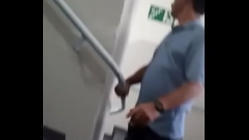 Na Escadaria Do Buriti Shopping thumbnail