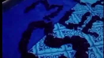 Un show para esta hermosura de tetas grandes Un show para esta hermosura de tetas grandes