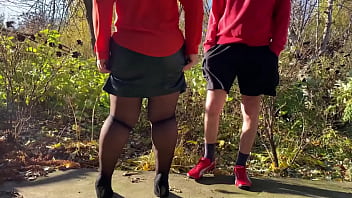 When my curvy mother in law does this it turns me on like hell