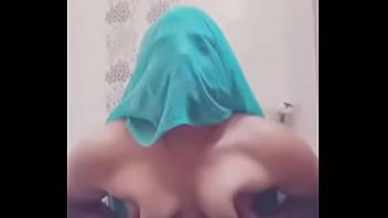 Sonu Tits Tied thumbnail