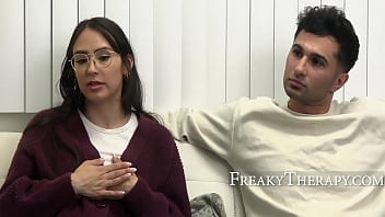 Therapist fixes a conservative couple's sex life Therapist fixes a conservative couple's sex life