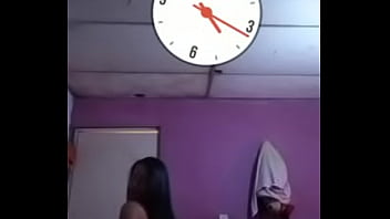 Chica caliente en tanga