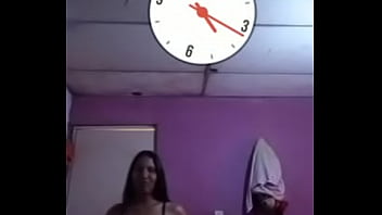 Chica caliente en tanga