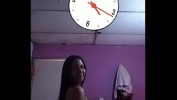 Chica caliente en tanga