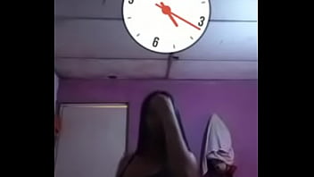 Chica caliente en tanga