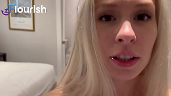 Anna kovachenko gives mrflourish 3 day resort tour