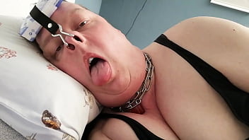 Fuckpig may pleasure itself but not cum