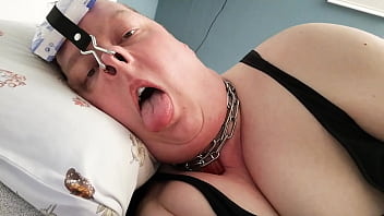 Fuckpig may pleasure itself but not cum