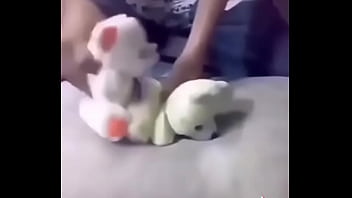 Me follo a una zorra y luego me la chupa