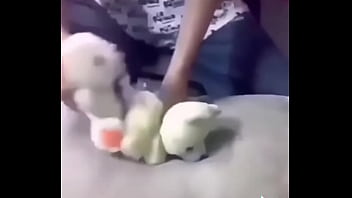 Me follo a una zorra y luego me la chupa