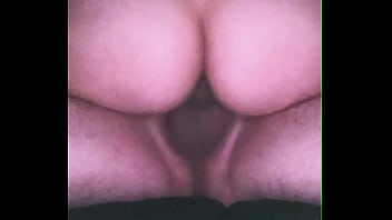 Jcsex69 amiga me chupa la verga y luego se sube encima mientras estamos en el auto