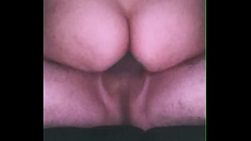 Jcsex69 amiga me chupa la verga y luego se sube encima mientras estamos en el auto