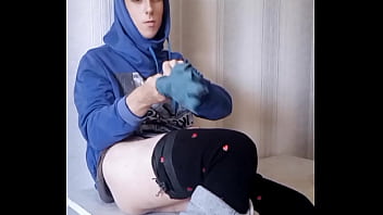 Sexy twink cums three times and expands his anal hole to the maximum