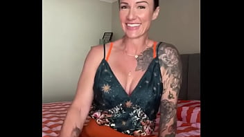 Masturbating for you with a cum countdown