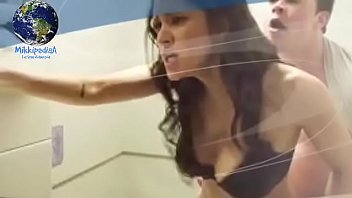 Viral plane के toilet में sex teacher banned due to having sex on the plan