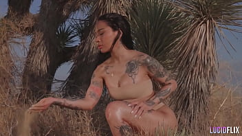 Lucidflix earth with honey gold