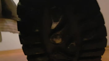 Lick the spit from my sole