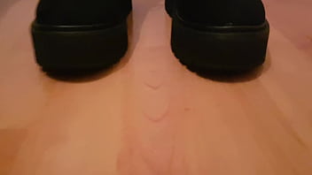 Lick the spit from my sole