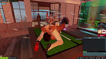 Comendo a safada no meio da festa