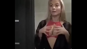 Cabelo jantar banheiro