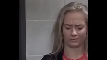 Cabelo jantar banheiro