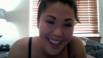 Keys asian cutie on webcam show 1