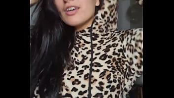 Dressed as a leopard i masturbate in my chair gaming claudia bavel