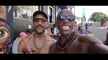 Ae genteeu e meu primo blackcriolo ofc em são paulo no mamadipça roosevelt socando 47 cm de pirocaquem tem coragem