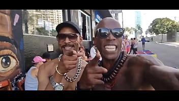 Ae genteeu e meu primo blackcriolo ofc em são paulo no mamadipça roosevelt socando 47 cm de pirocaquem tem coragem