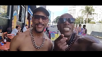 Ae genteeu e meu primo blackcriolo ofc em são paulo no mamadipça roosevelt socando 47 cm de pirocaquem tem coragem