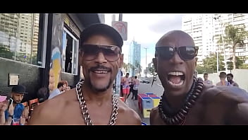 Ae genteeu e meu primo blackcriolo ofc em são paulo no mamadipça roosevelt socando 47 cm de pirocaquem tem coragem