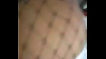 Gostosa mostrando o rabetão