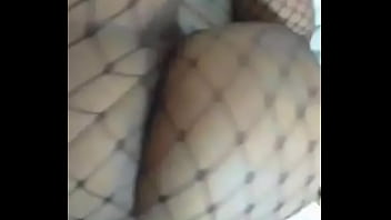 Gostosa mostrando o rabetão