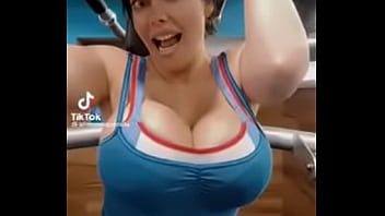 Big titty milf wants ice cream