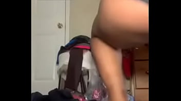 Girl Making Her Ass Bounce thumbnail
