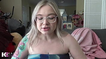 Pussy vore roommate swallowed whole